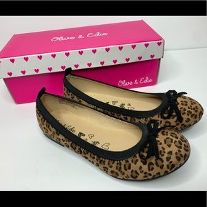 New flats olive & Edie